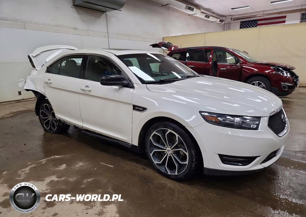 2016 Ford Taurus Sho VIN:1FAHP2KTXGG143305 - 4