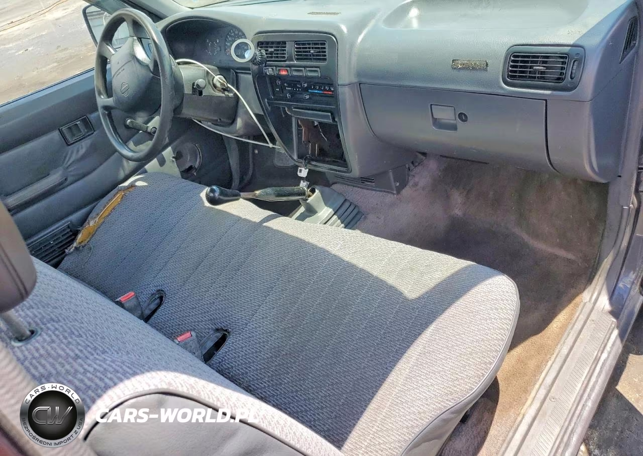 1996 Nissan Truck Xe VIN:1N6SD11S5TC304301 - 8