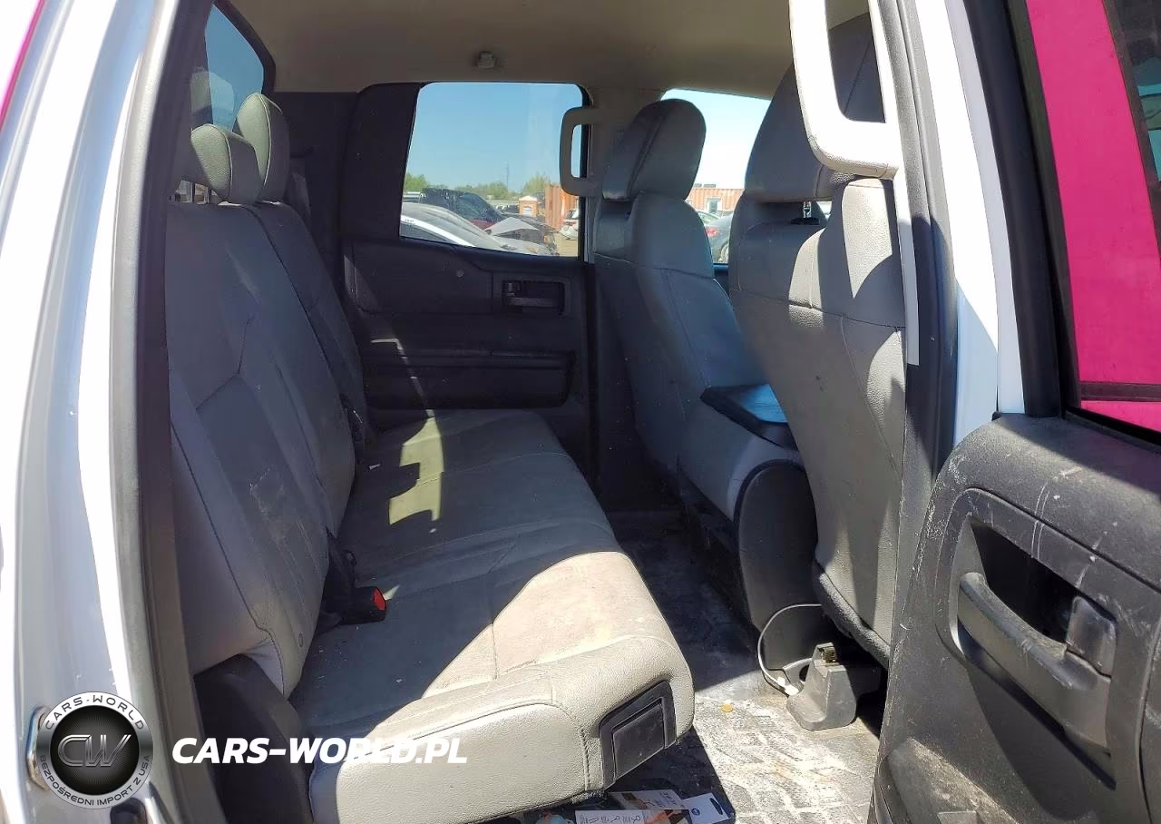 2019 Toyota Tundra VIN:5TFRM5F10KX141444 - 10