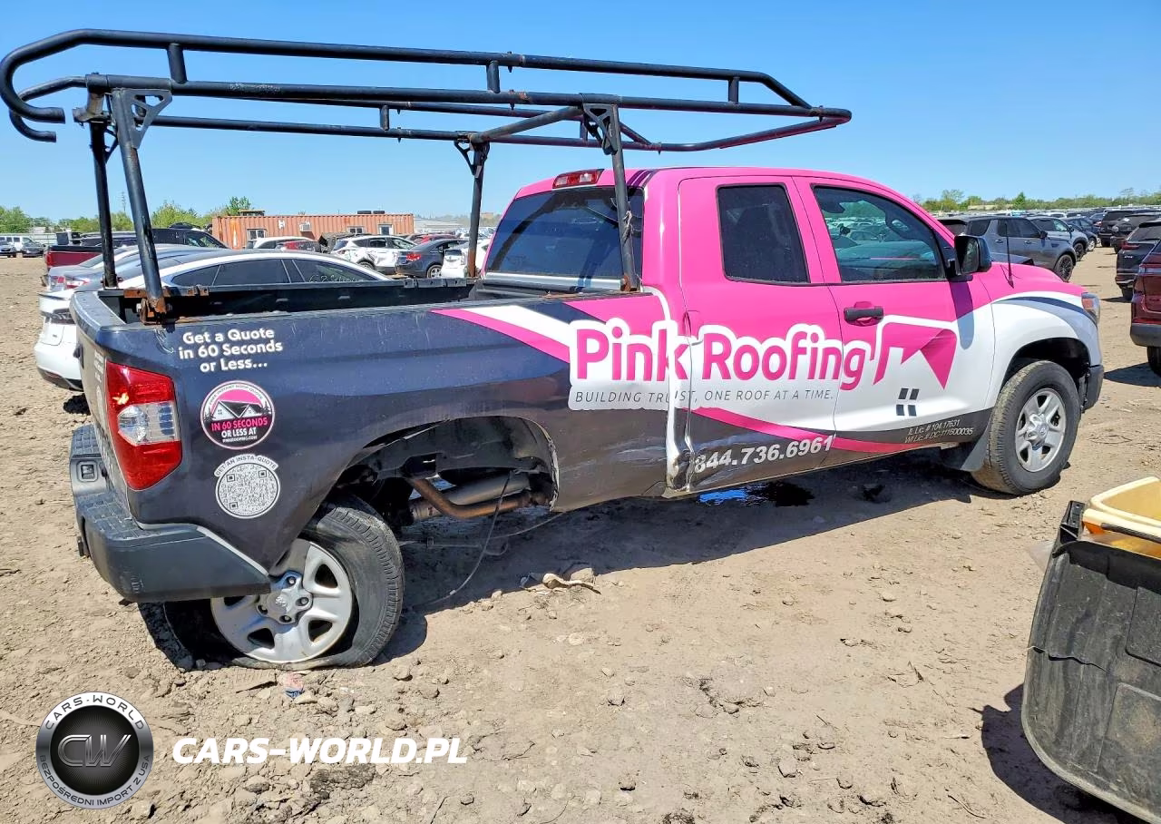 2019 Toyota Tundra VIN:5TFRM5F10KX141444 - 3