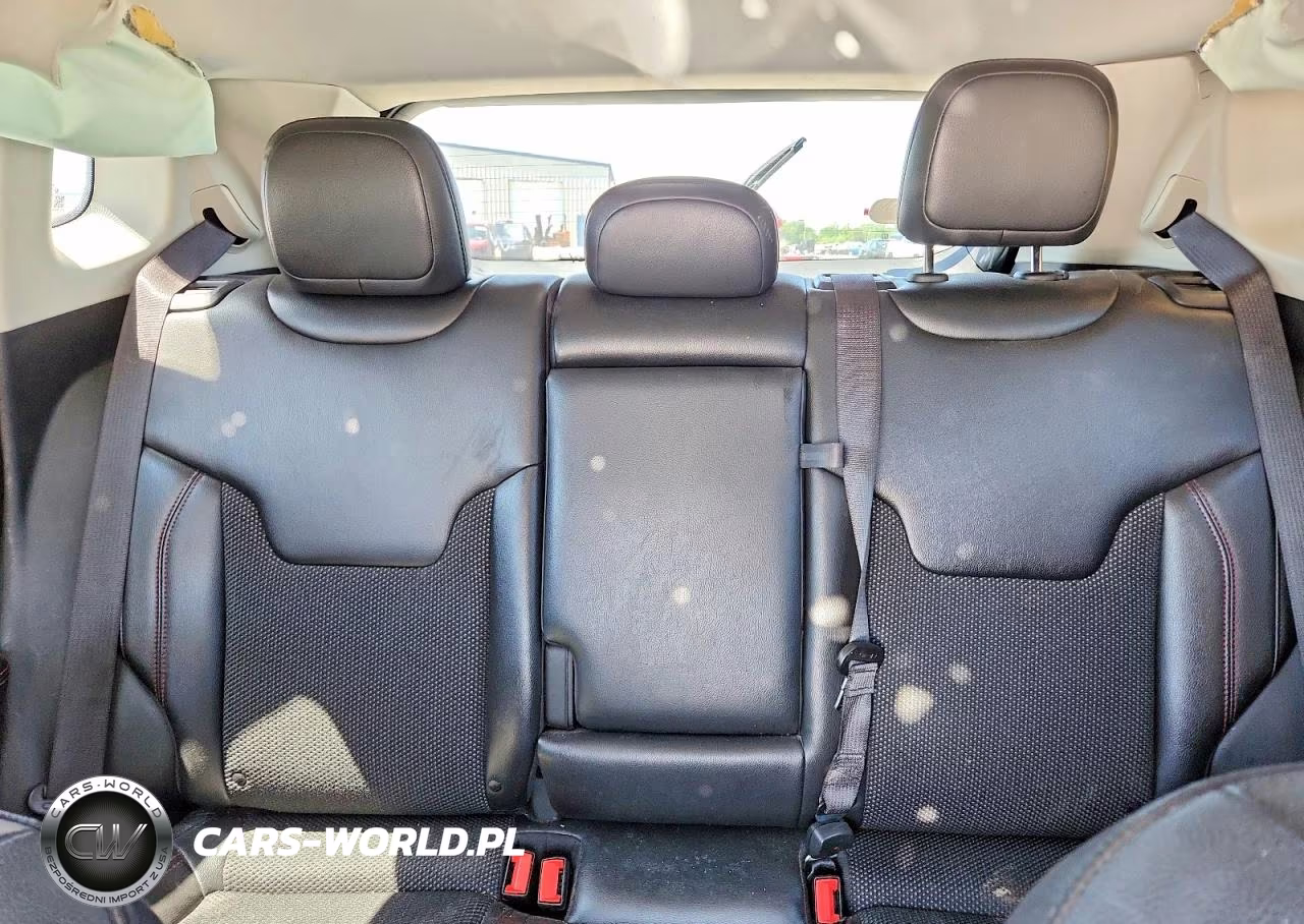 2021 Jeep Compass Trailhawk VIN:3C4NJDDB1MT590353 - 10
