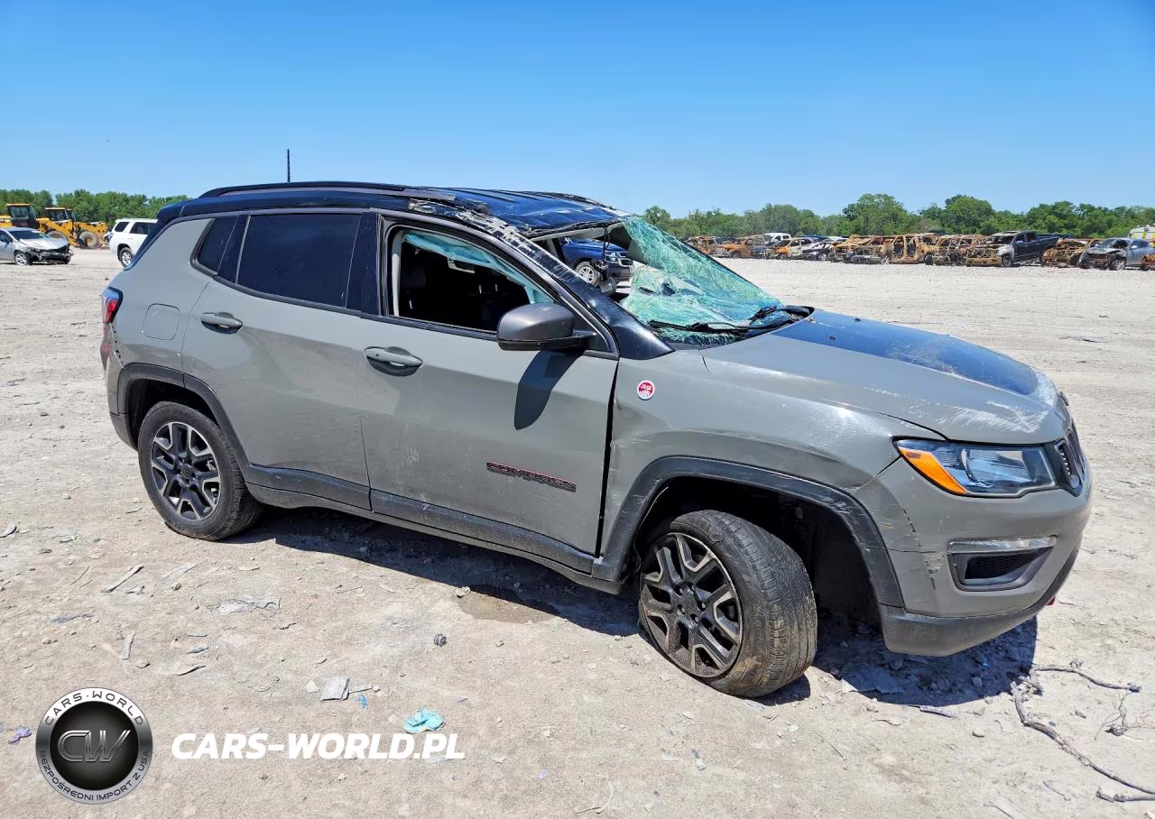 2021 Jeep Compass Trailhawk VIN:3C4NJDDB1MT590353 - 4