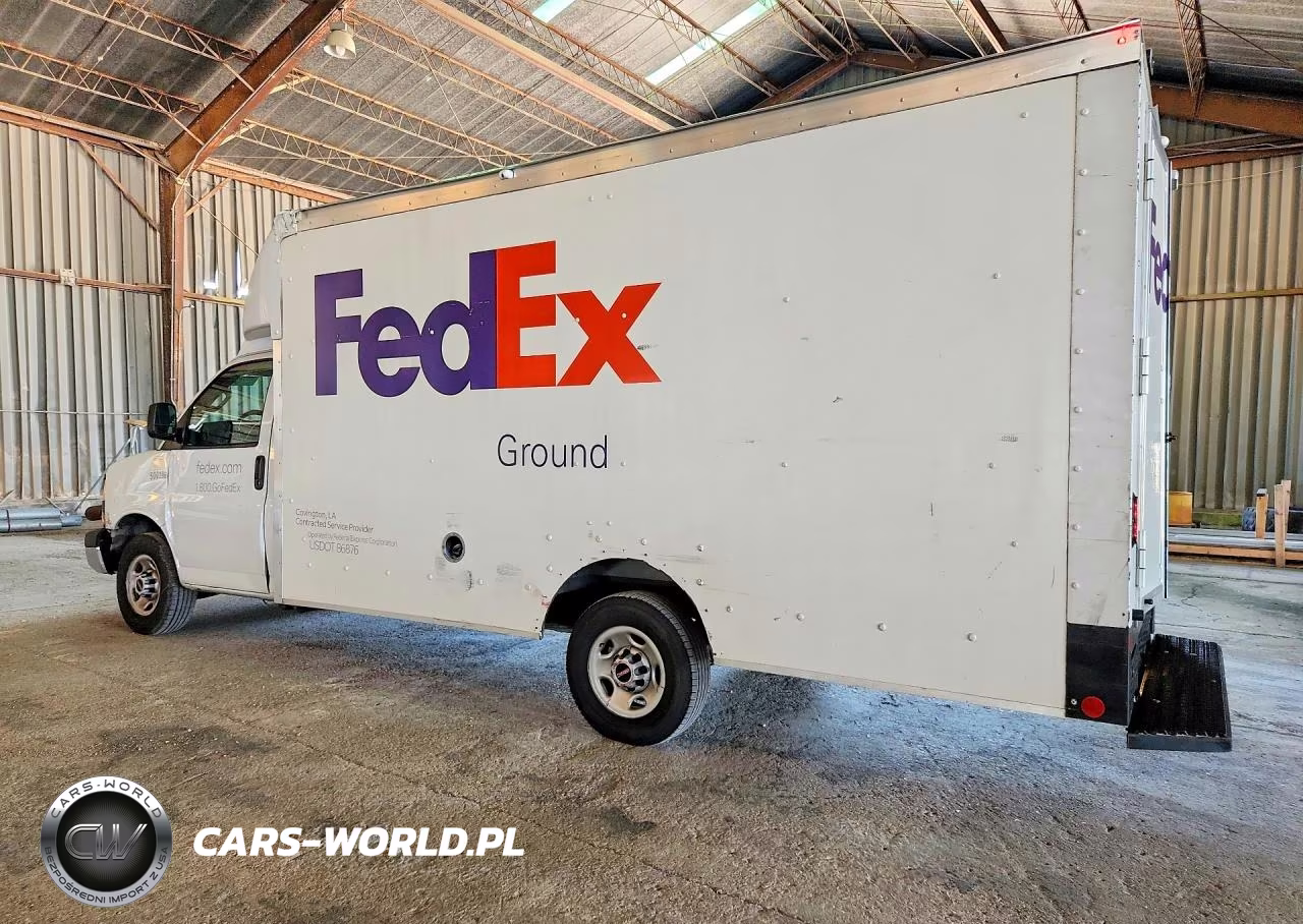 2022 GMC Savana Delivery Truck VIN:1GD07SF75N1226463 - 2