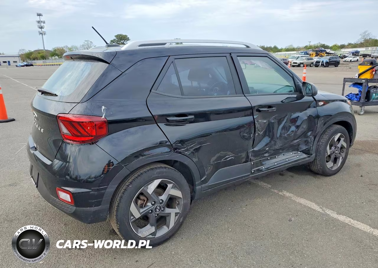 2024 Hyundai Venue Sel VIN:KMHRC8A35RU317070 - 3