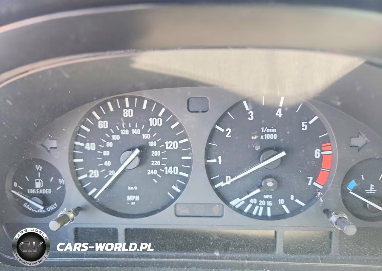 2002 BMW X5 4.4I VIN:5UXFB33572LH31394 - 9