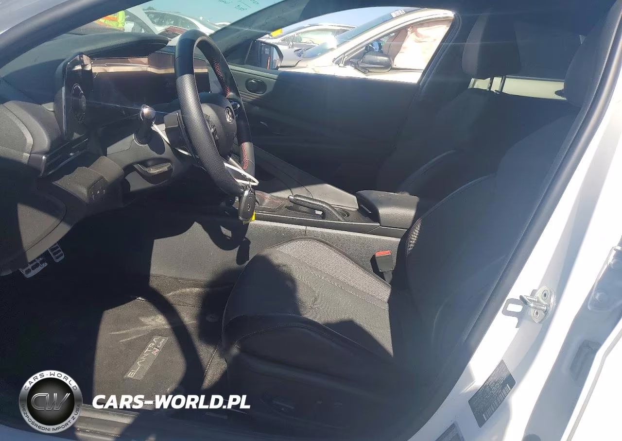 2023 Hyundai Elantra N Line VIN:KMHLR4AFXPU542301 - 7