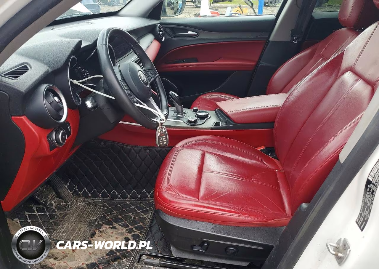 2018 Alfa Romeo Stelvio Ti VIN:ZASFAKBN4J7B94883 - 7
