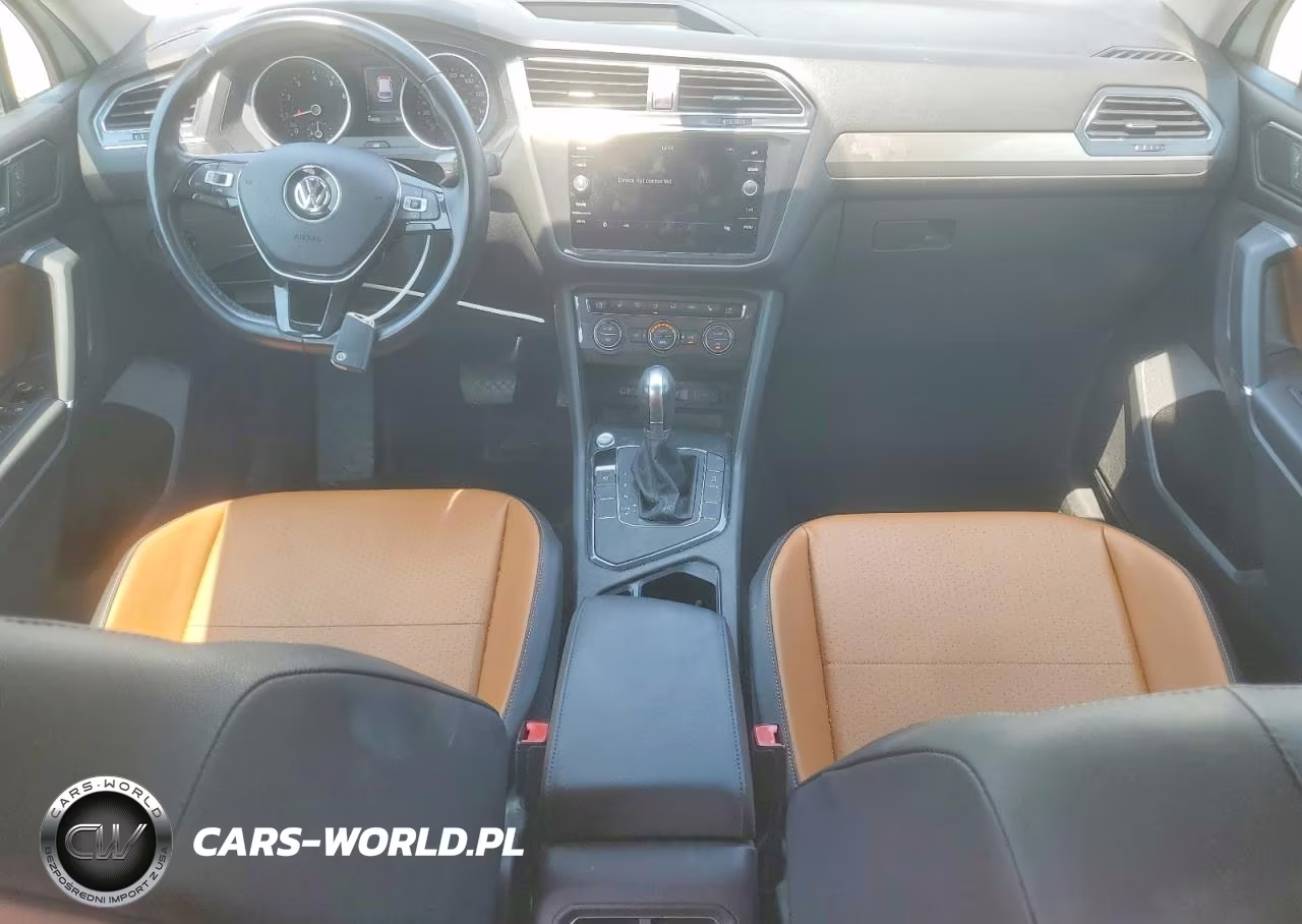 2018 Volkswagen Tiguan Se VIN:3VV3B7AX7JM073958 - 8