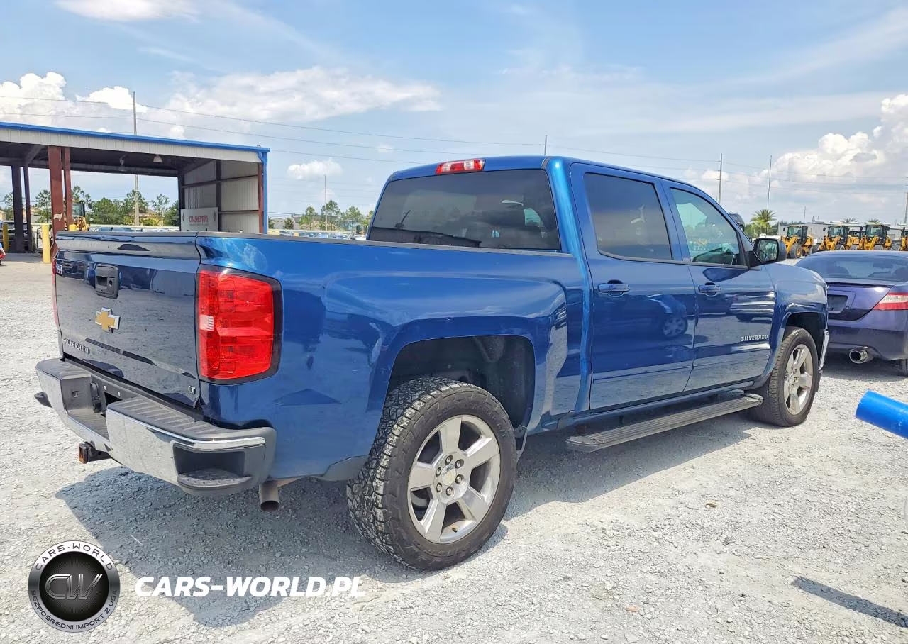2018 Chevrolet Silverado C1500 Lt VIN:3GCPCREC3JG167463 - 3