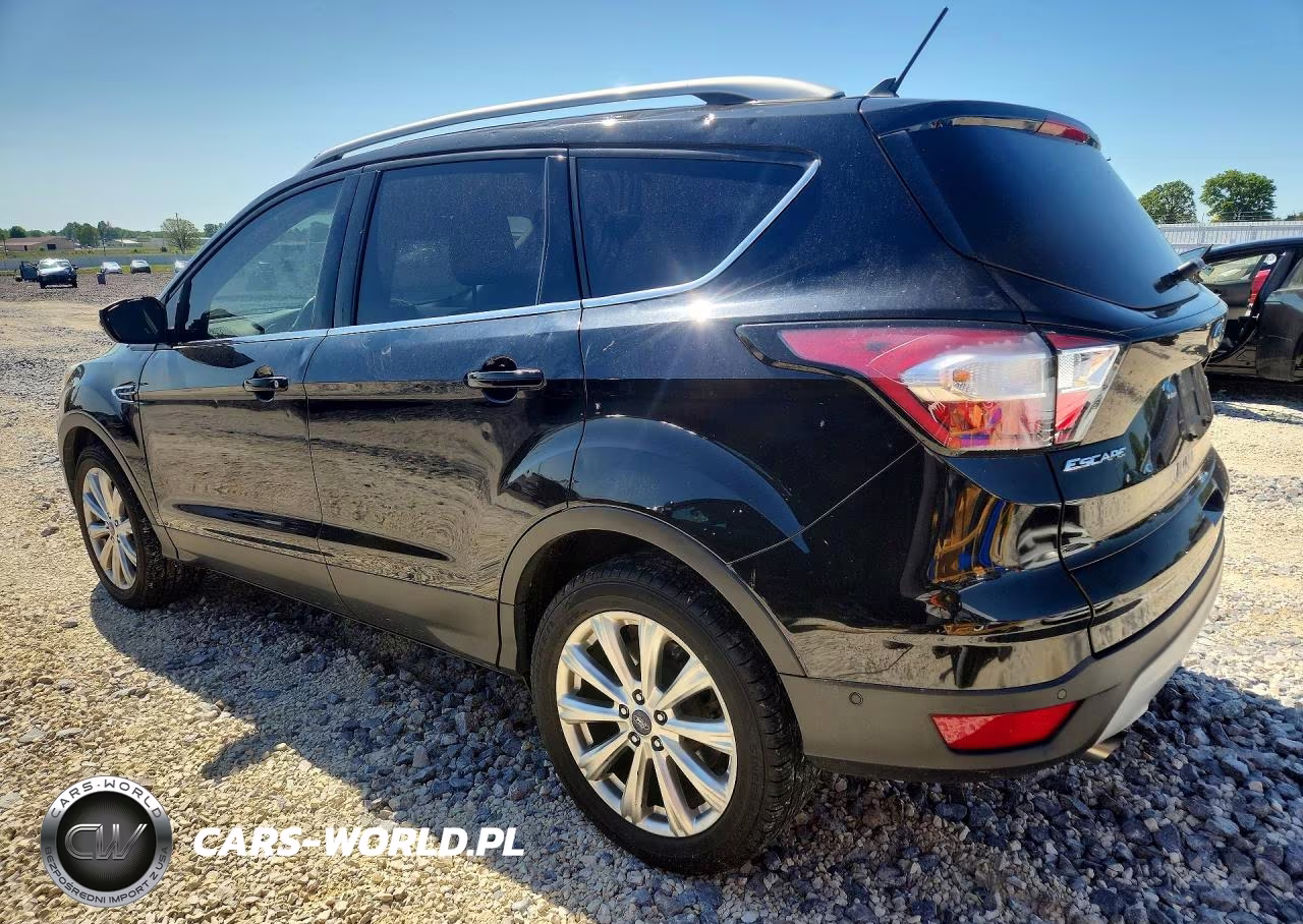 2018 Ford Escape Titanium VIN:1FMCU0J96JUA74673 - 2