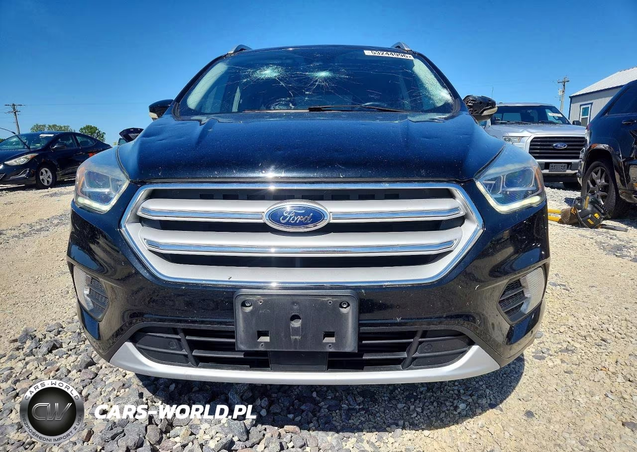 2018 Ford Escape Titanium VIN:1FMCU0J96JUA74673 - 5