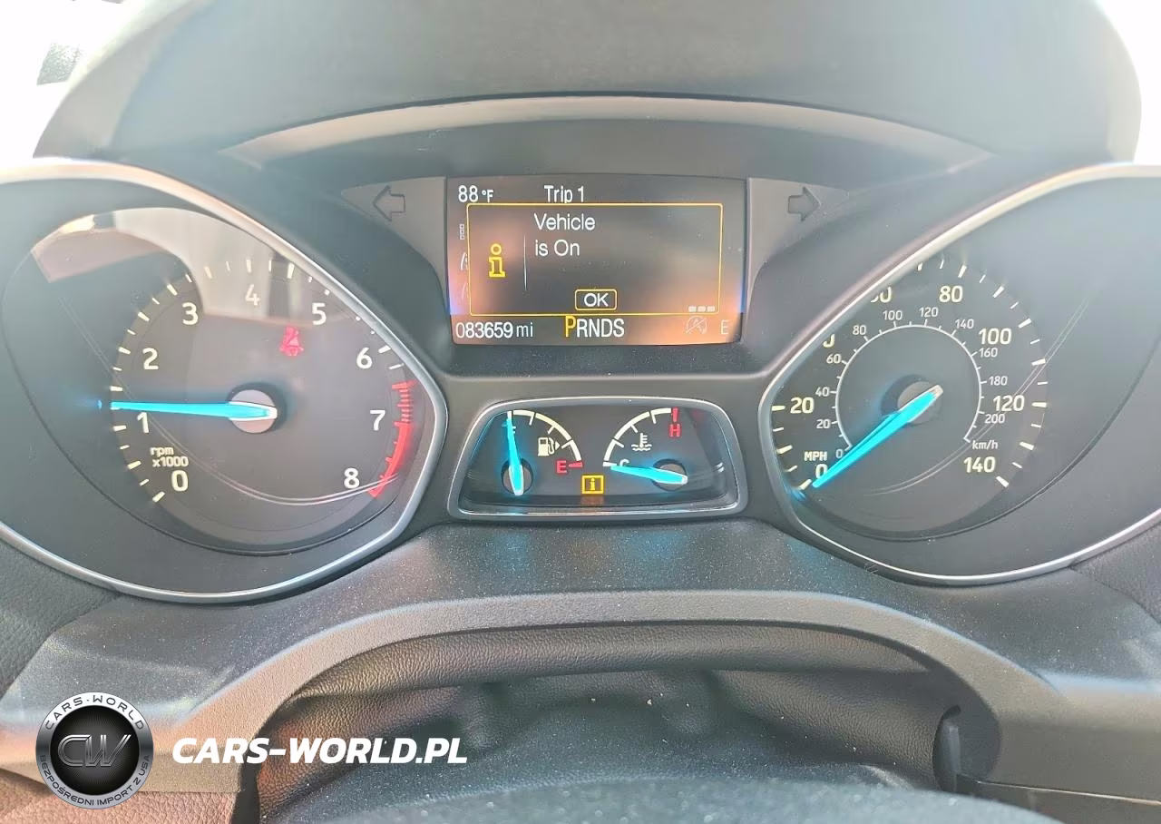 2018 Ford Escape Titanium VIN:1FMCU0J96JUA74673 - 9