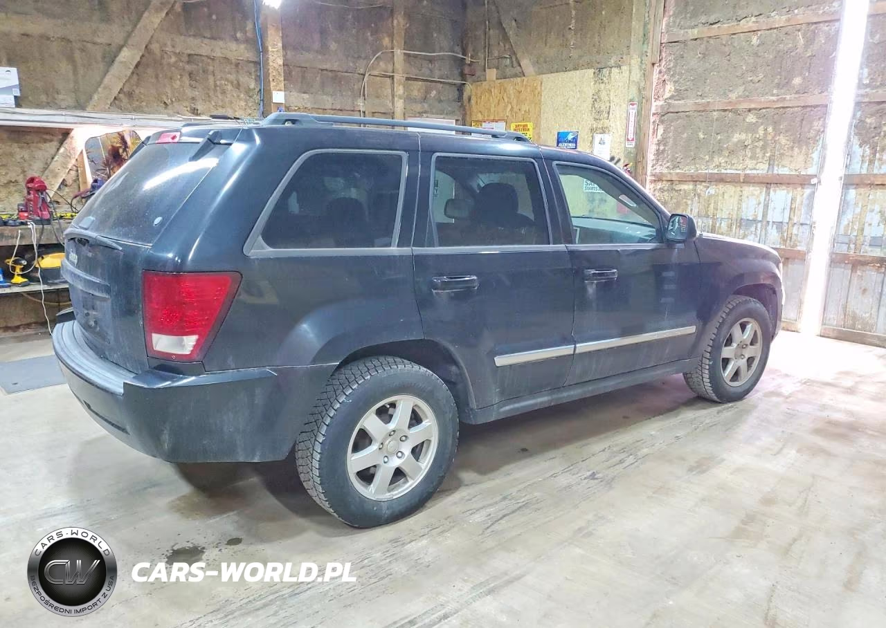 2010 Jeep Grand Cherokee Laredo VIN:1J4PR4GK1AC140426 - 3