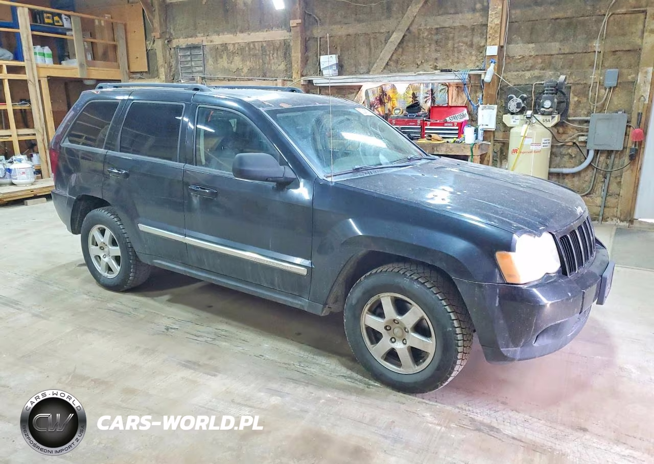 2010 Jeep Grand Cherokee Laredo VIN:1J4PR4GK1AC140426 - 4