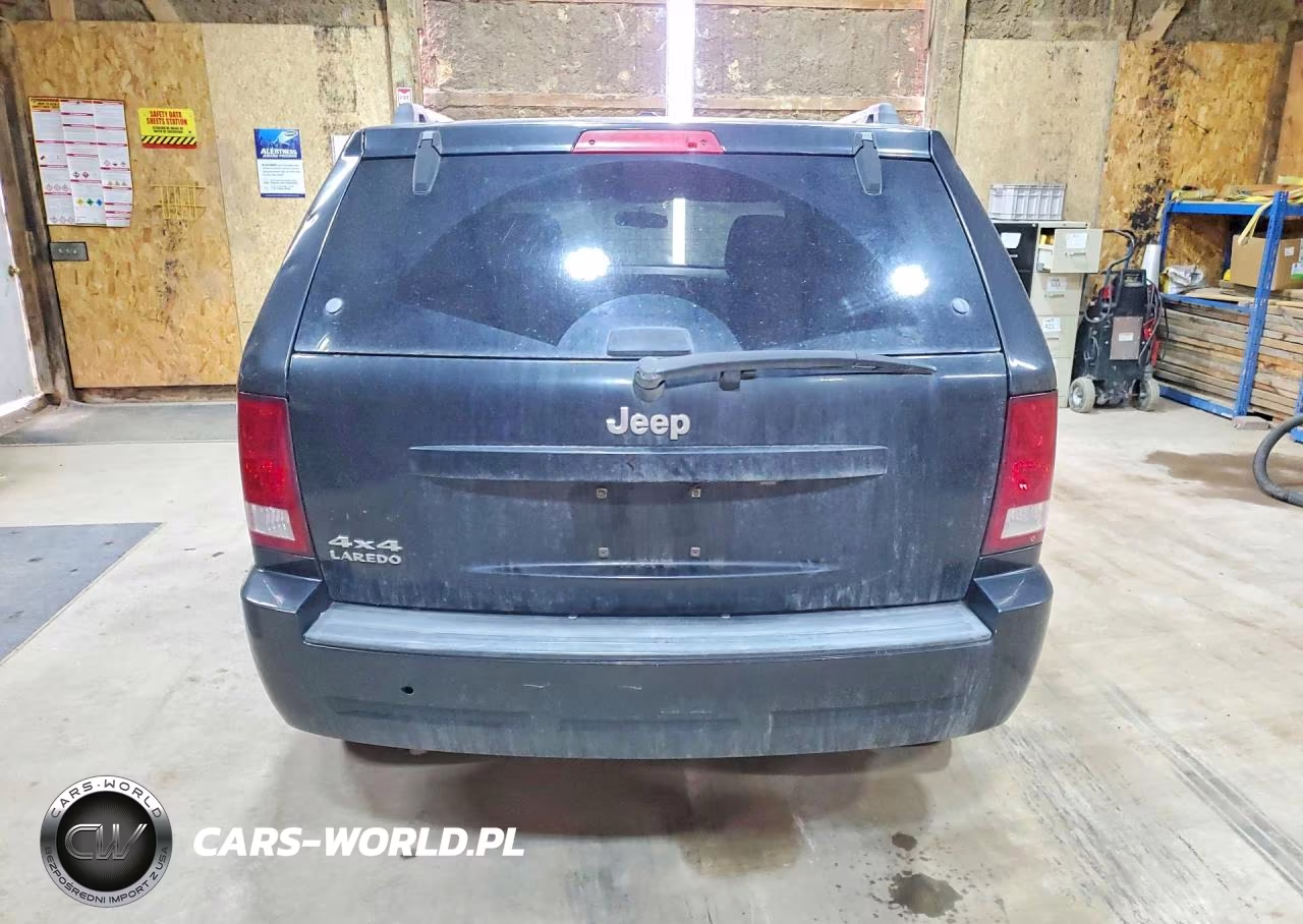 2010 Jeep Grand Cherokee Laredo VIN:1J4PR4GK1AC140426 - 6