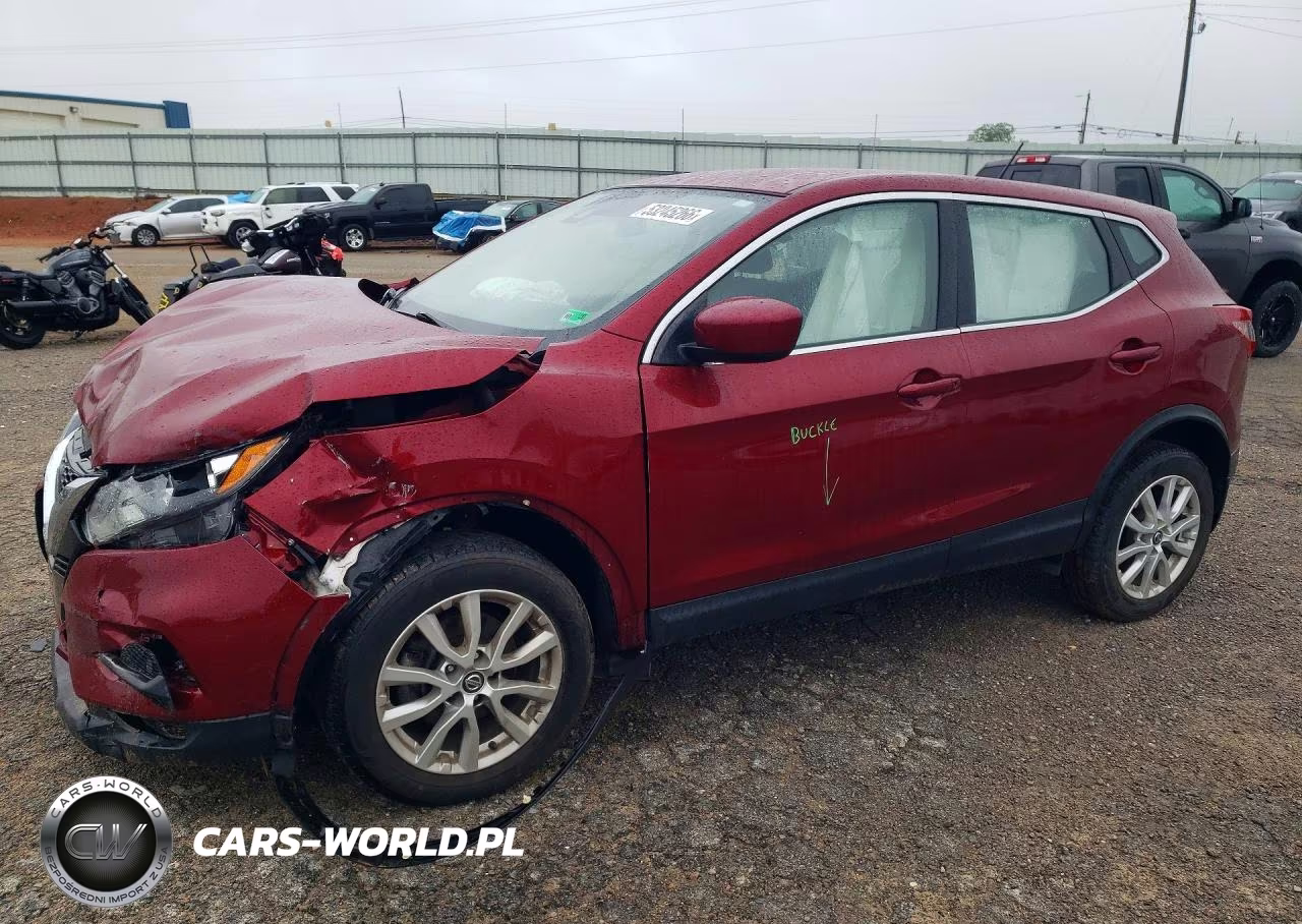2020 Nissan Rogue Sport S