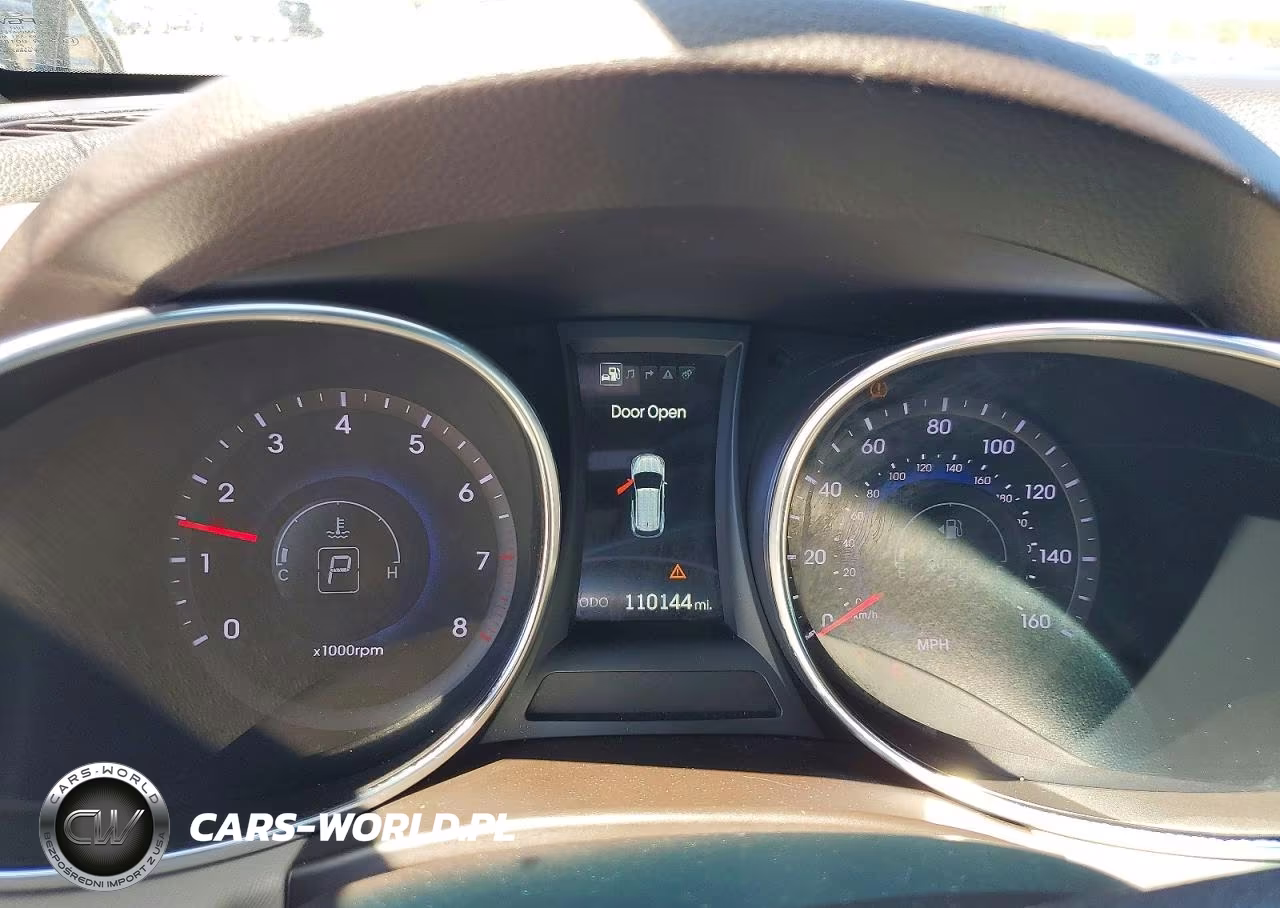 2015 Hyundai Santa Fe Limited VIN:KM8SRDHF2FU096578 - 9