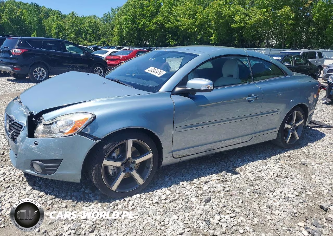 2011 Volvo C70 T5