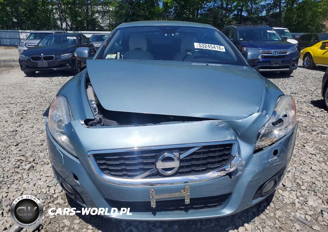 2011 Volvo C70 T5 VIN:YV1672MC3BJ110196 - 5