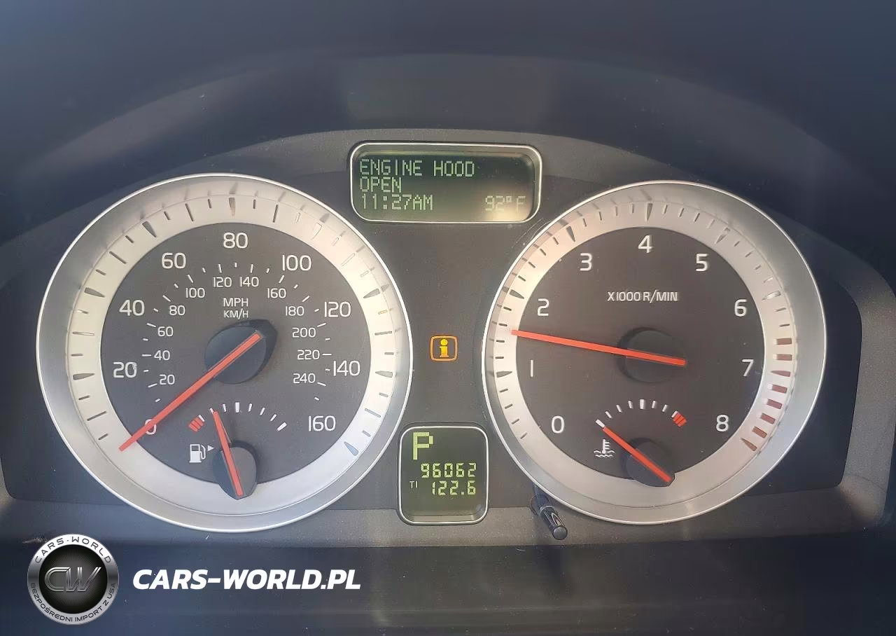 2011 Volvo C70 T5 VIN:YV1672MC3BJ110196 - 9