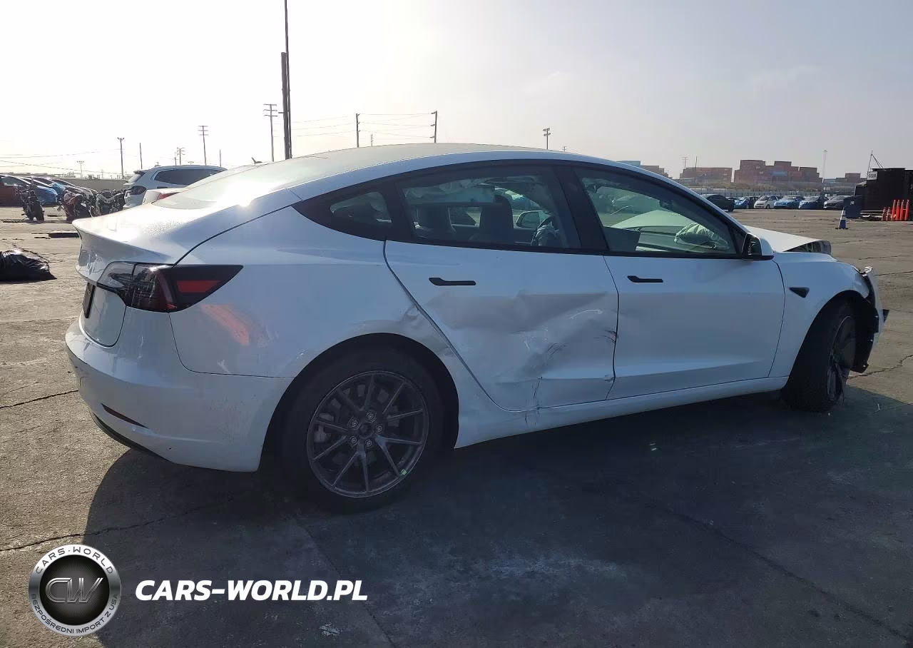 2023 Tesla Model 3 VIN:5YJ3E1EAXPF479254 - 3