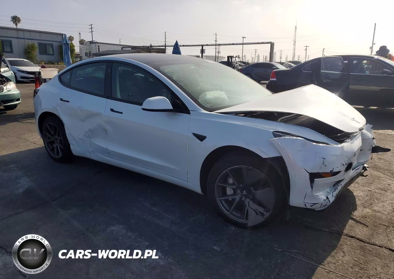 2023 Tesla Model 3 VIN:5YJ3E1EAXPF479254 - 4