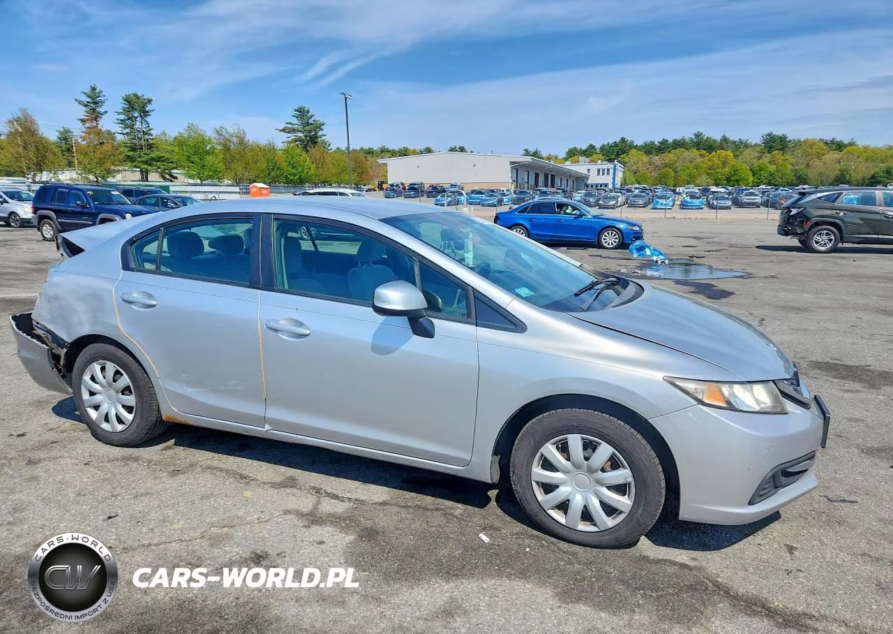 2013 Honda Civic Lx VIN:2HGFB2F5XDH501564 - 4