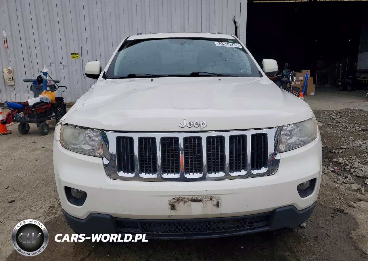 2011 Jeep Grand Cherokee Laredo VIN:1J4RR4GG4BC731405 - 5