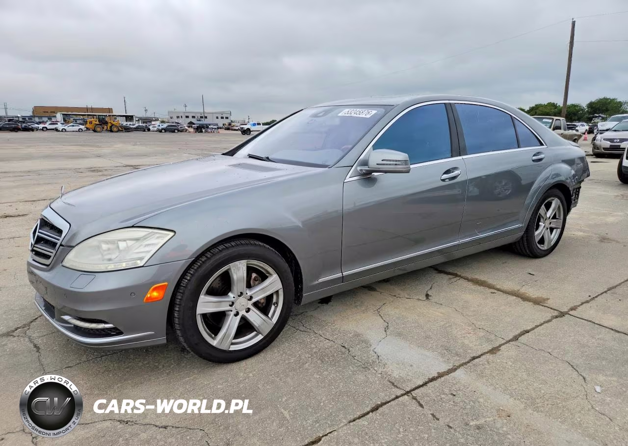 2011 Mercedes-Benz S-Class
