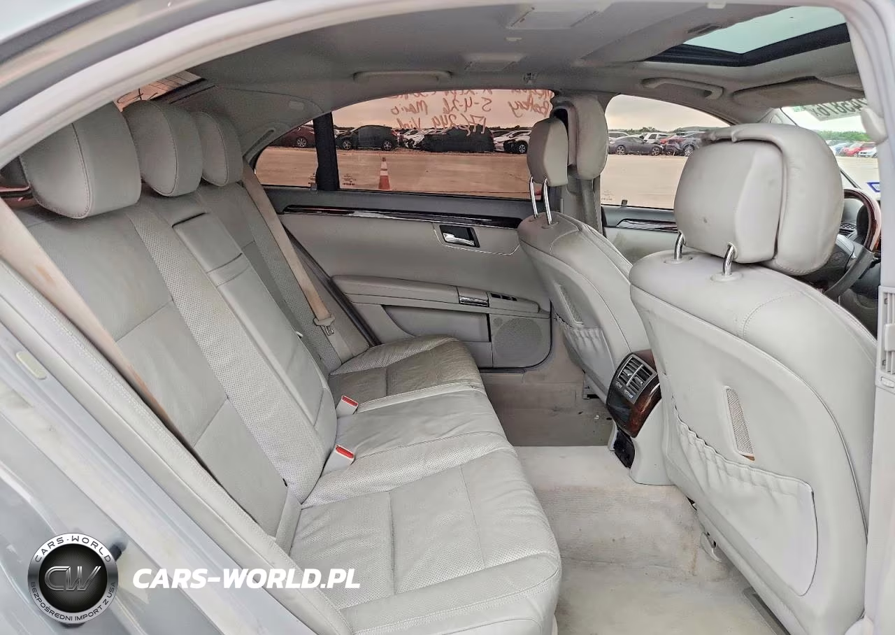 2011 Mercedes-Benz S-Class VIN:WDDNG7BB6BA416131 - 10