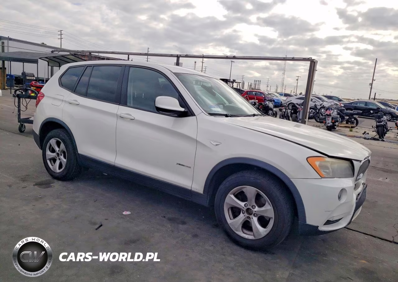 2011 BMW X3 xDrive28I VIN:5UXWX5C53BL700203 - 4