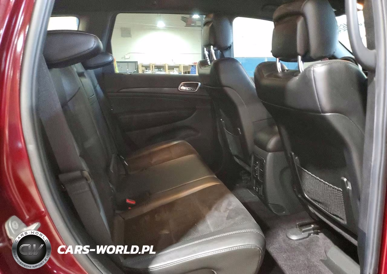 2018 Jeep Grand Cherokee Laredo VIN:1C4RJFAG3JC320058 - 11
