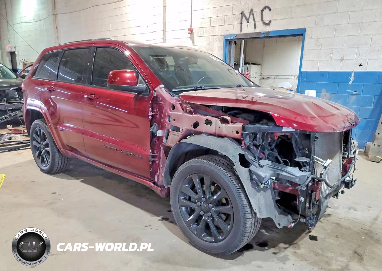 2018 Jeep Grand Cherokee Laredo VIN:1C4RJFAG3JC320058 - 4
