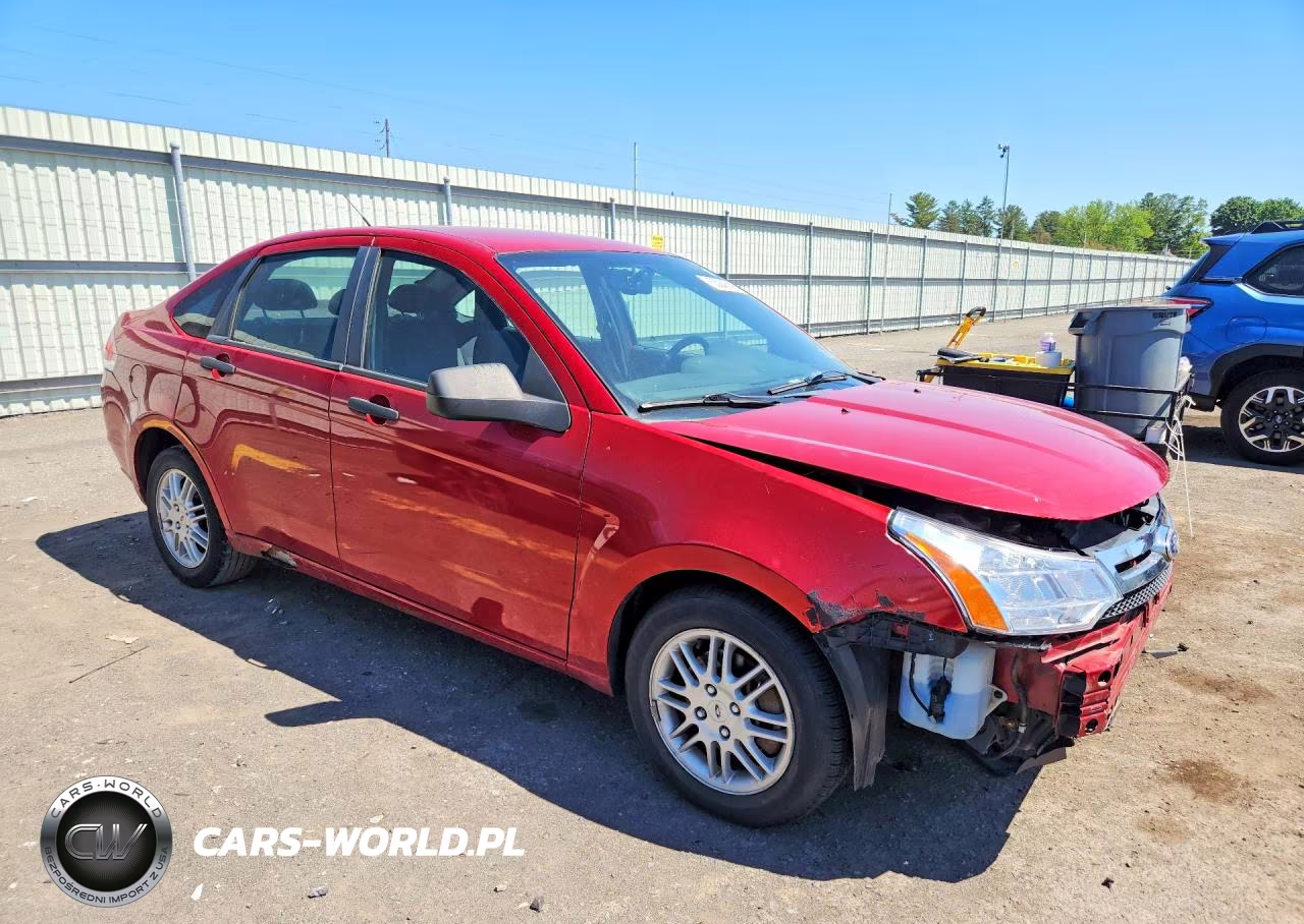 2010 Ford Focus Se VIN:1FAHP3FN9AW238985 - 4