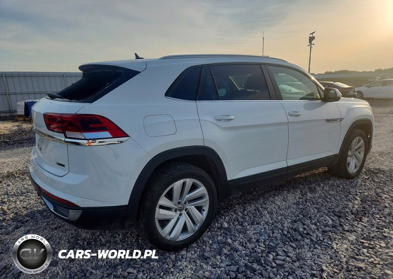 2022 Volkswagen Atlas Cross Sport Se VIN:1V2KE2CA4NC222670 - 3