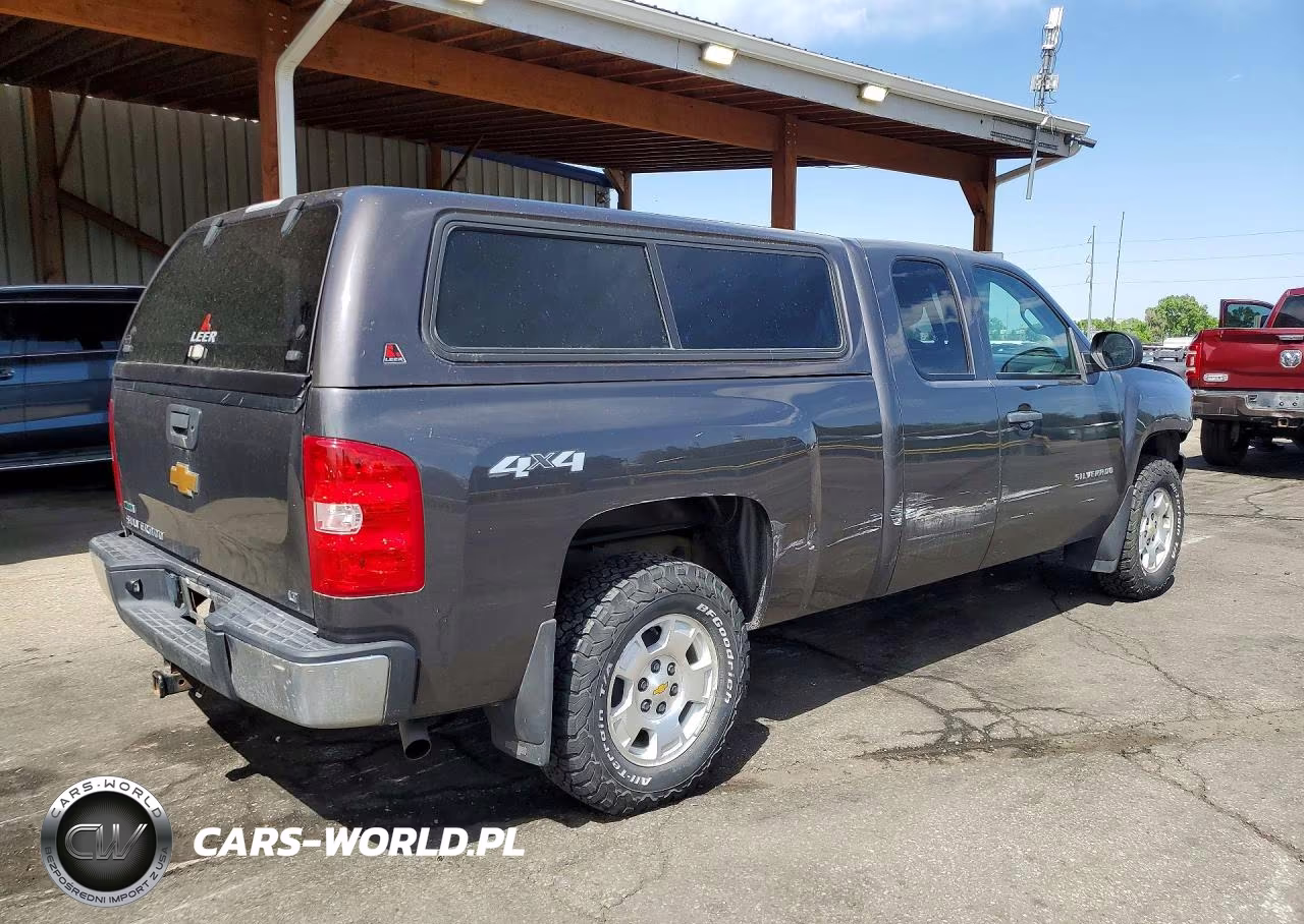 2010 Chevrolet Silverado K1500 Lt VIN:1GCSKSE36AZ195729 - 3