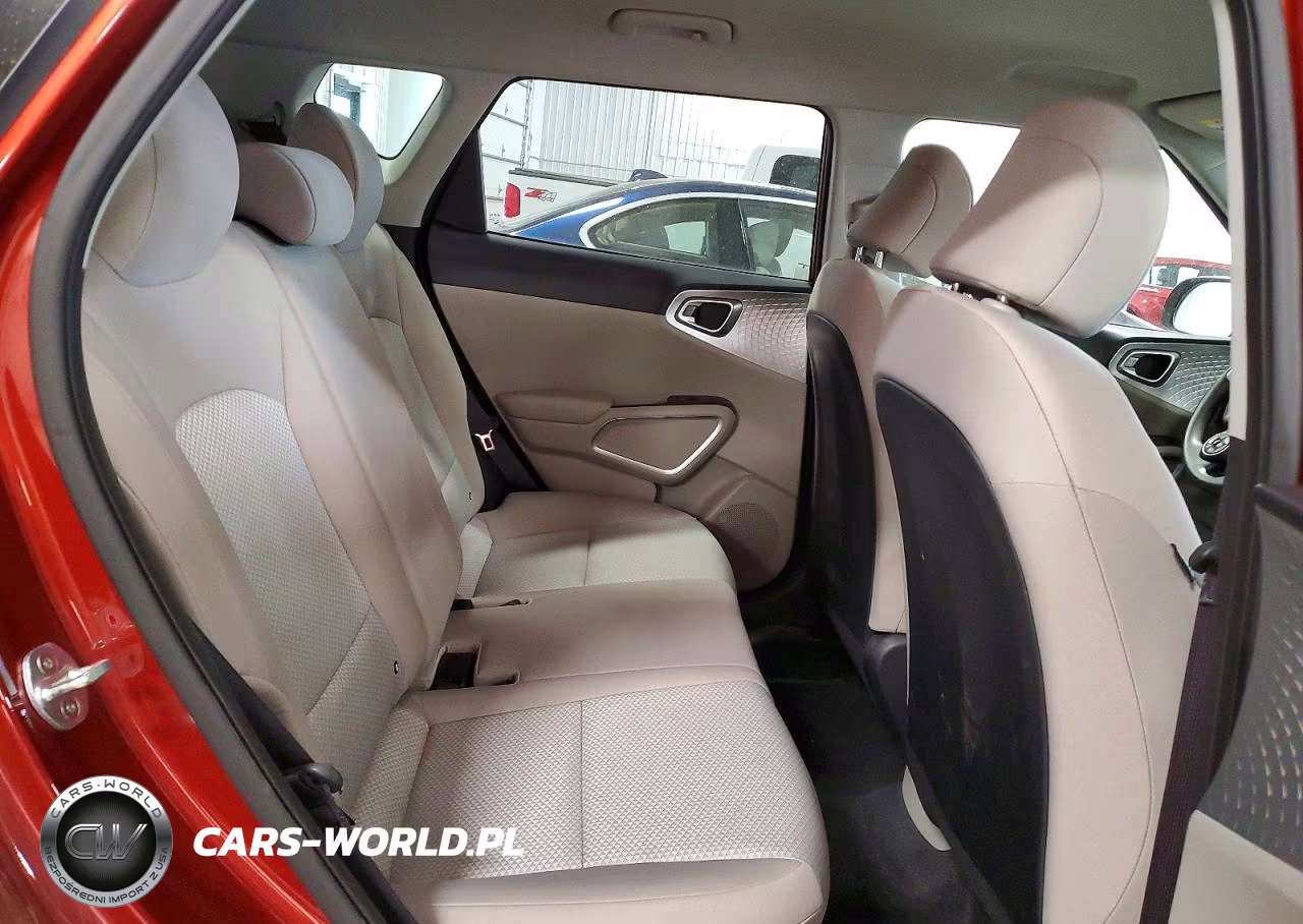2020 Kia Soul Lx VIN:KNDJ23AU7L7115188 - 11