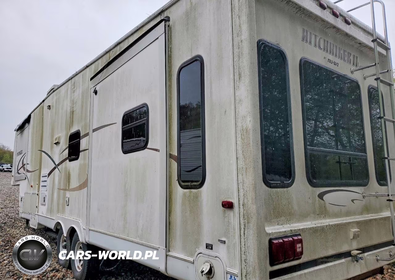 2003 Hitchhiker Camper VIN:1C932FR093A023346 - 3