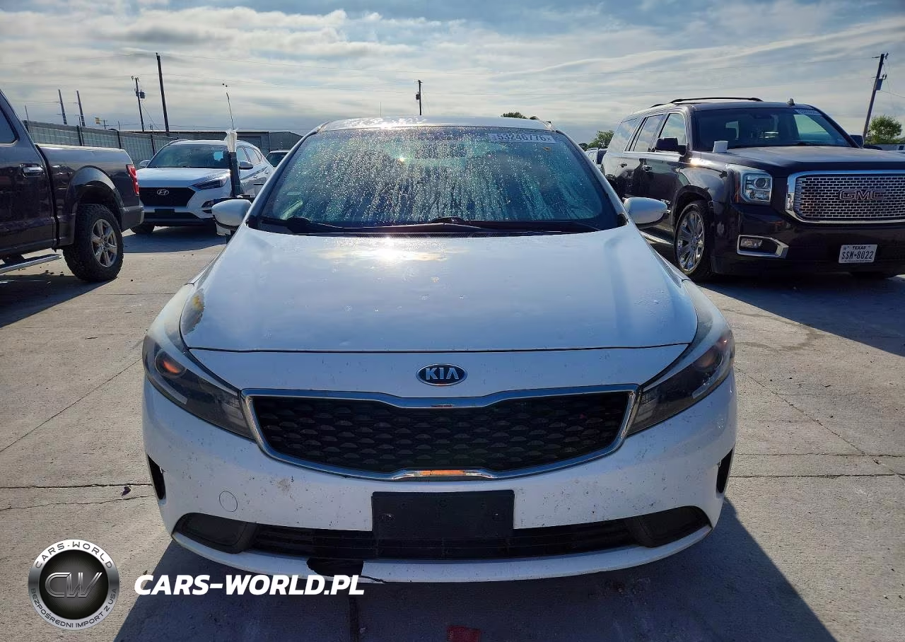 2017 Kia Forte Lx VIN:3KPFK4A75HE022134 - 5