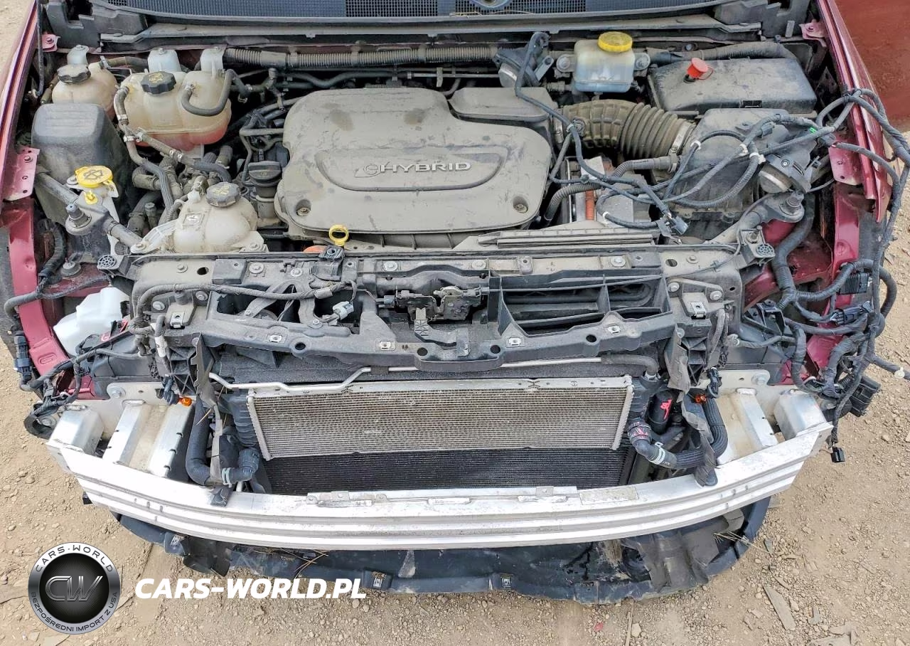 2020 Chrysler Pacifica Hybrid Touring L VIN:2C4RC1L70LR288139 - 12