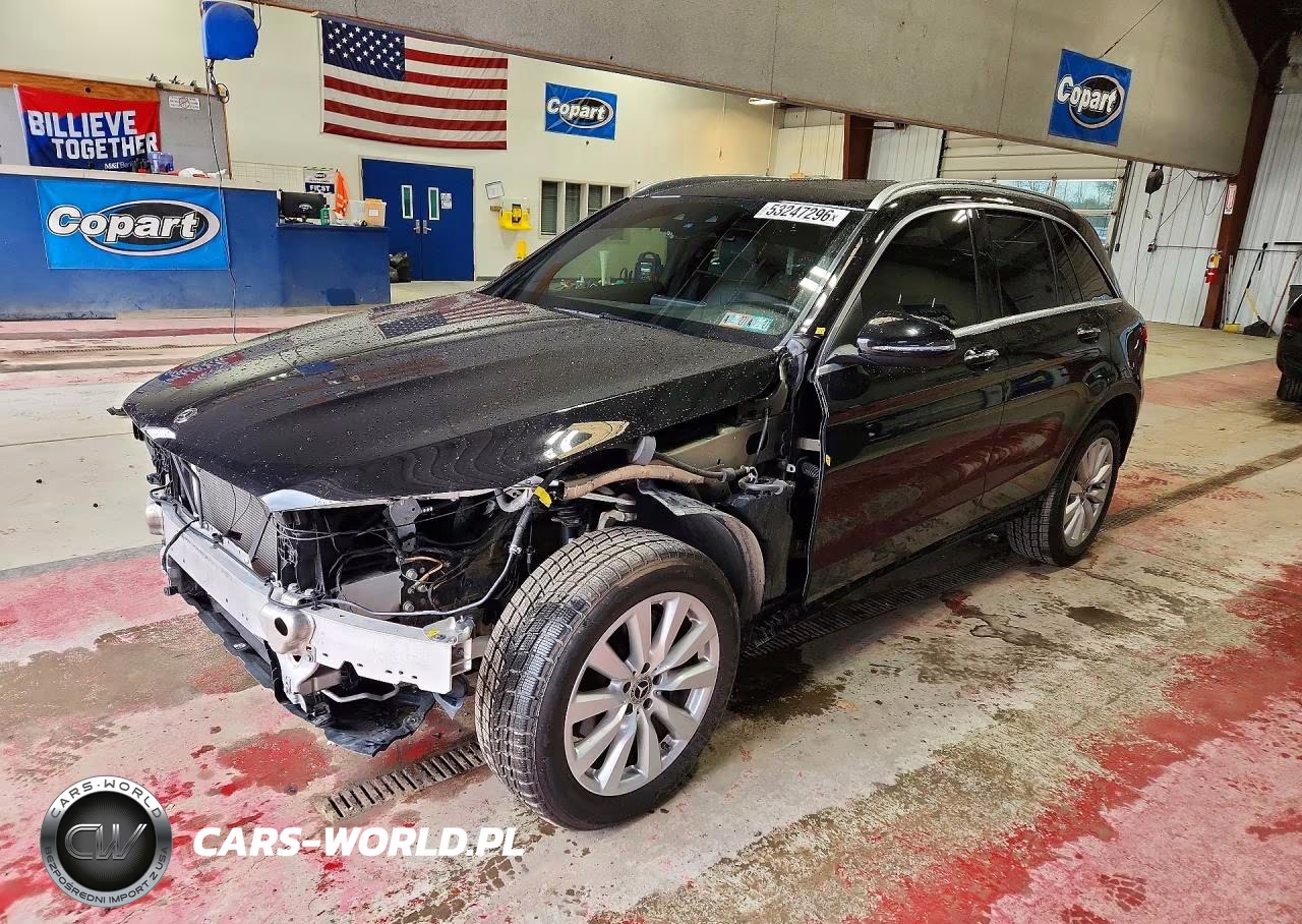 2020 Mercedes-Benz Glc 300 4Matic – zdjęcie 1 z 14