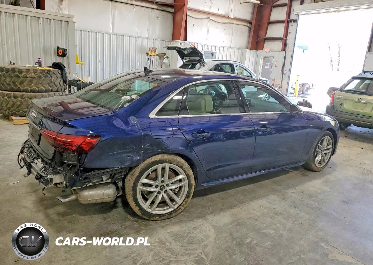 2024 Audi A4 Premium Plus 45 VIN:WAUEAAF41RN010956 - 3