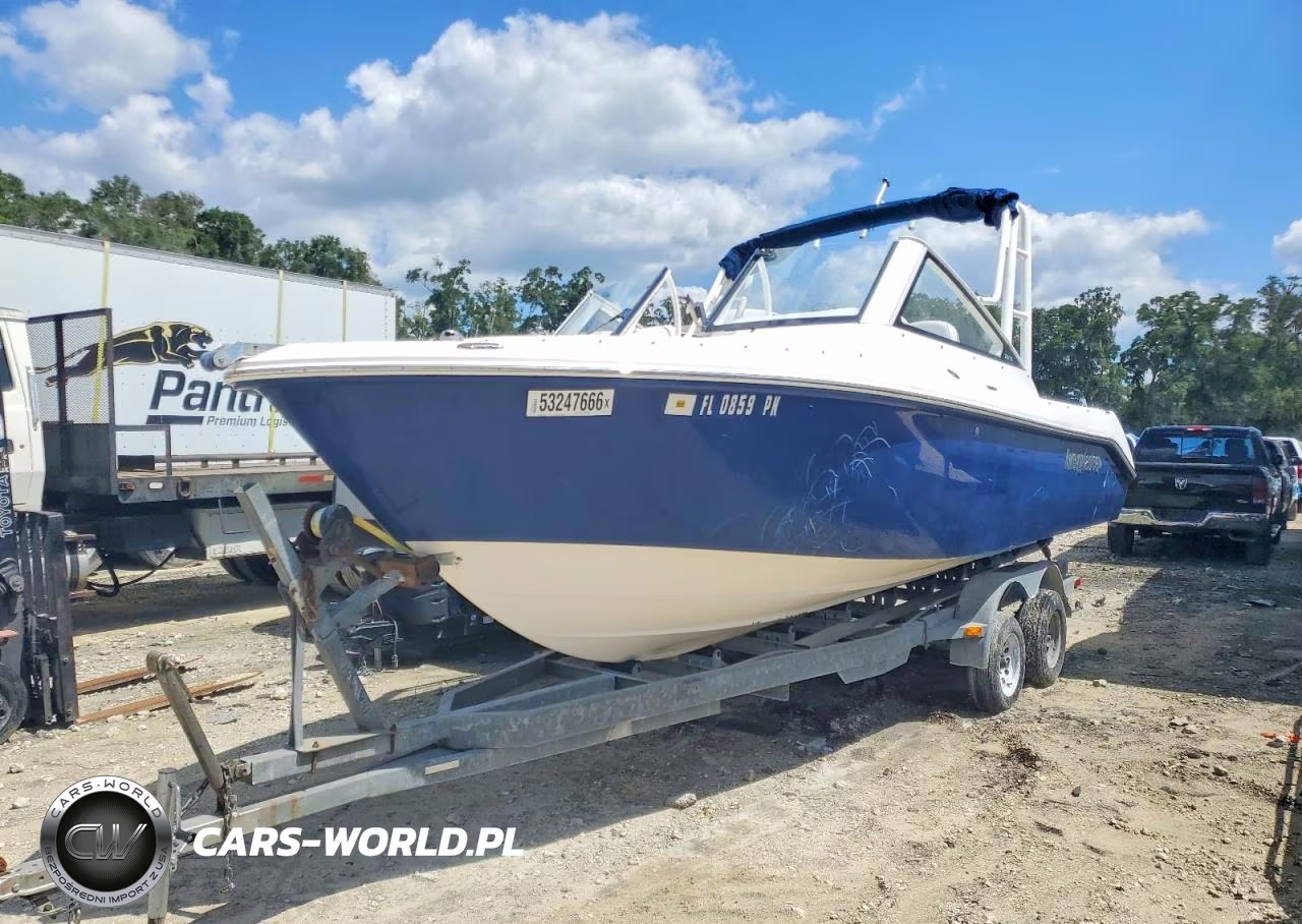 2012 Everglades Trident VIN:RJDW0001H112 - 2