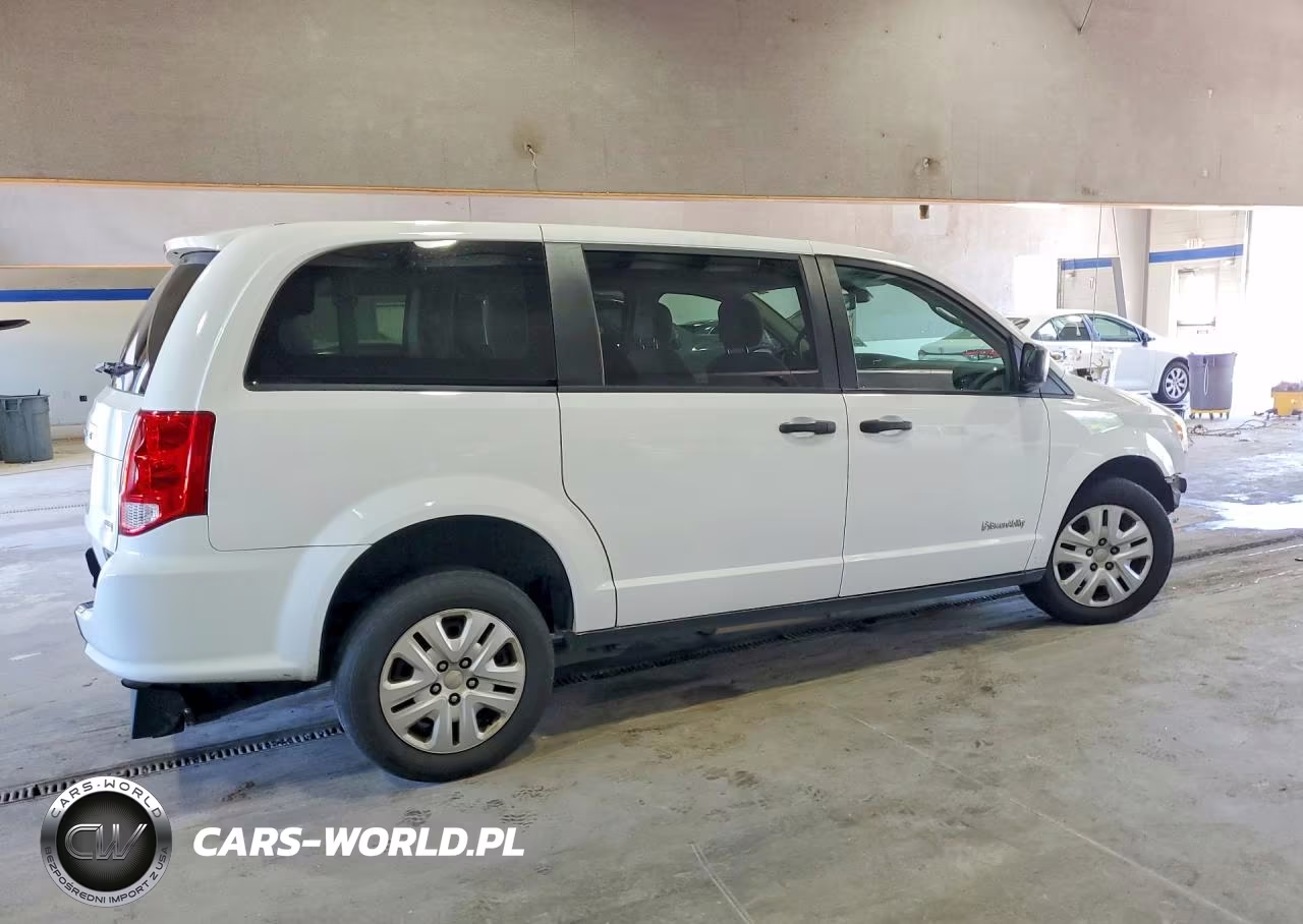 2019 Dodge Grand Caravan VIN:2C7WDGBG5KR779506 - 3