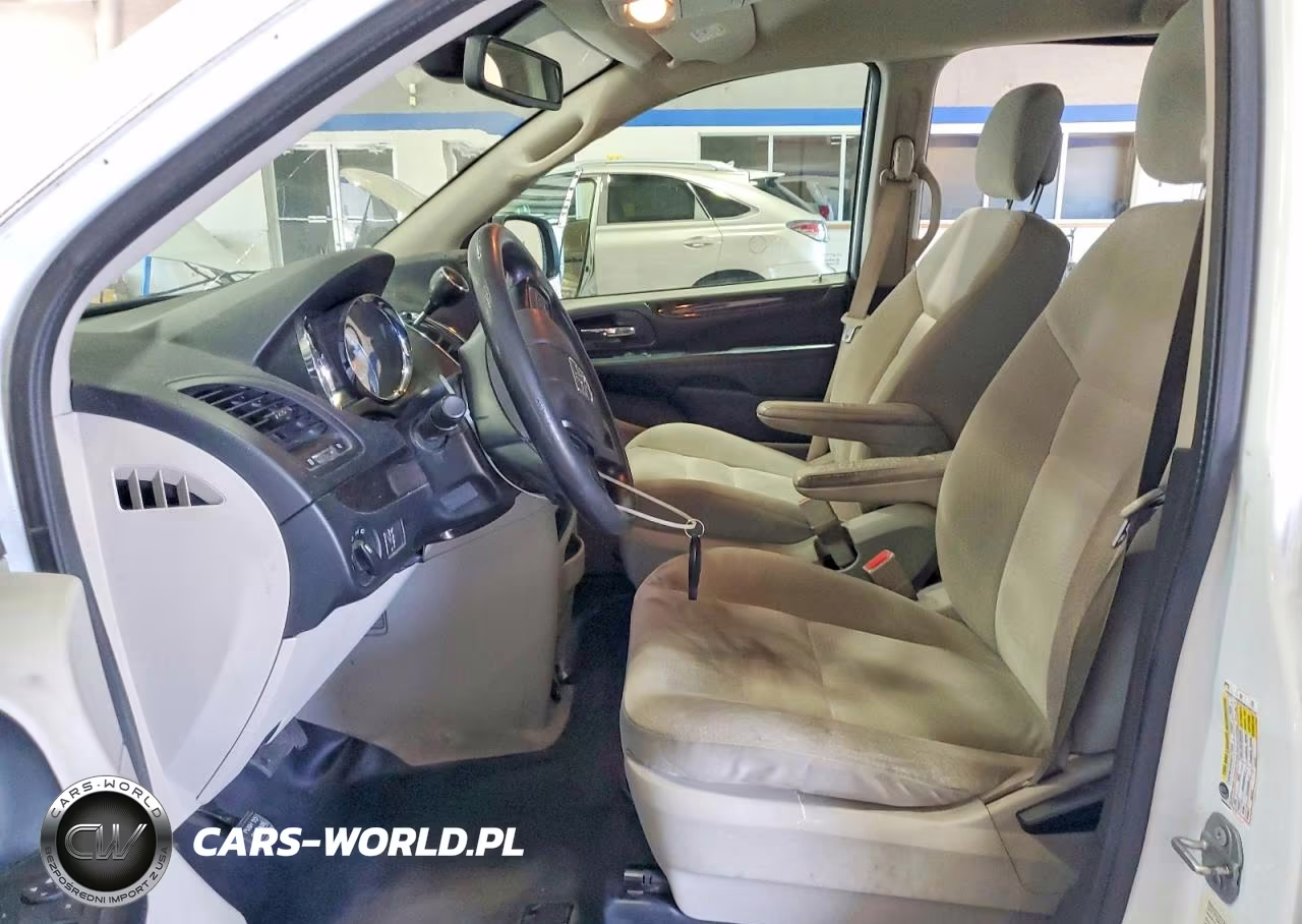 2019 Dodge Grand Caravan VIN:2C7WDGBG5KR779506 - 7