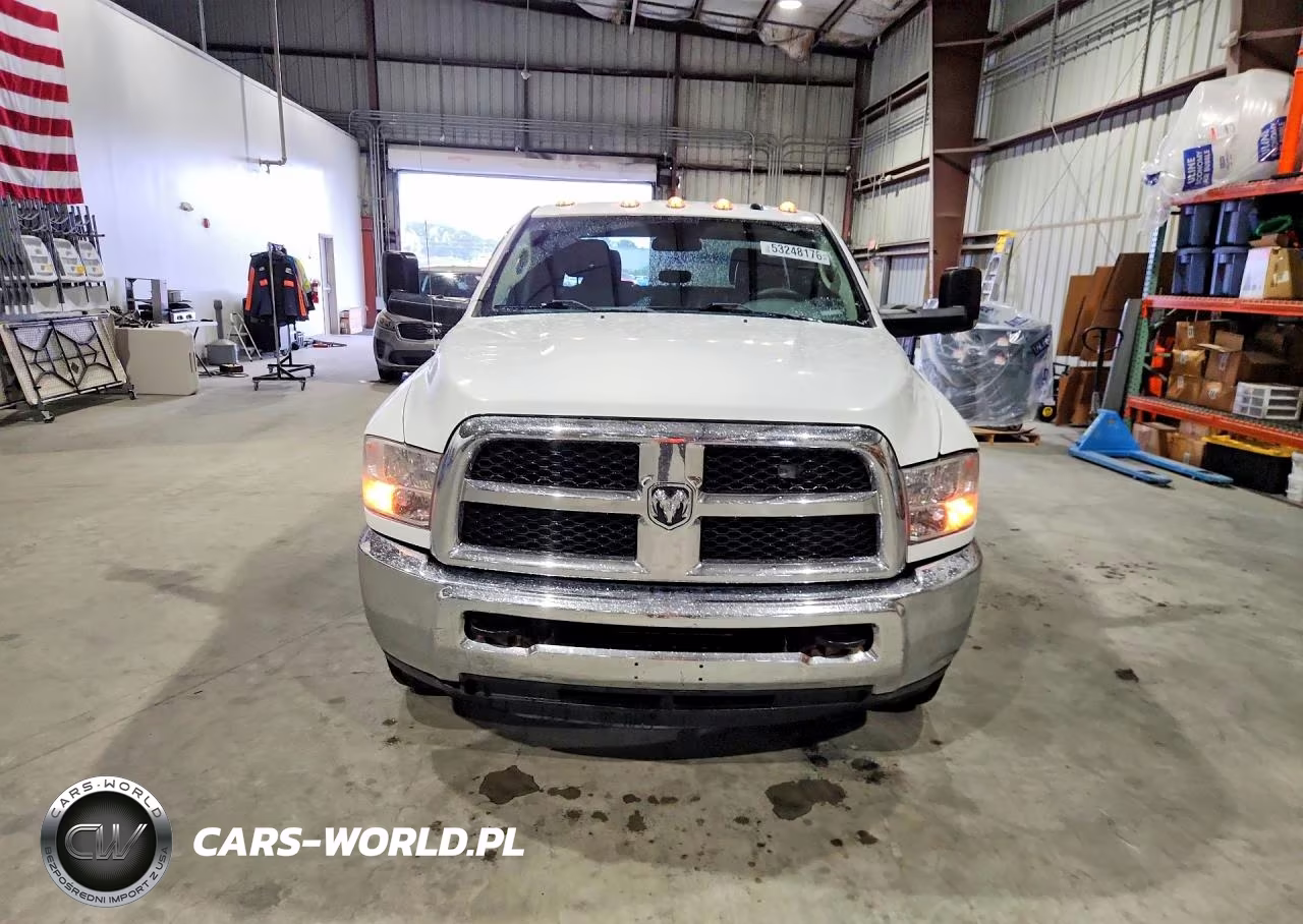 2018 Ram 3500 St VIN:3C63RPGL2JG103355 - 5