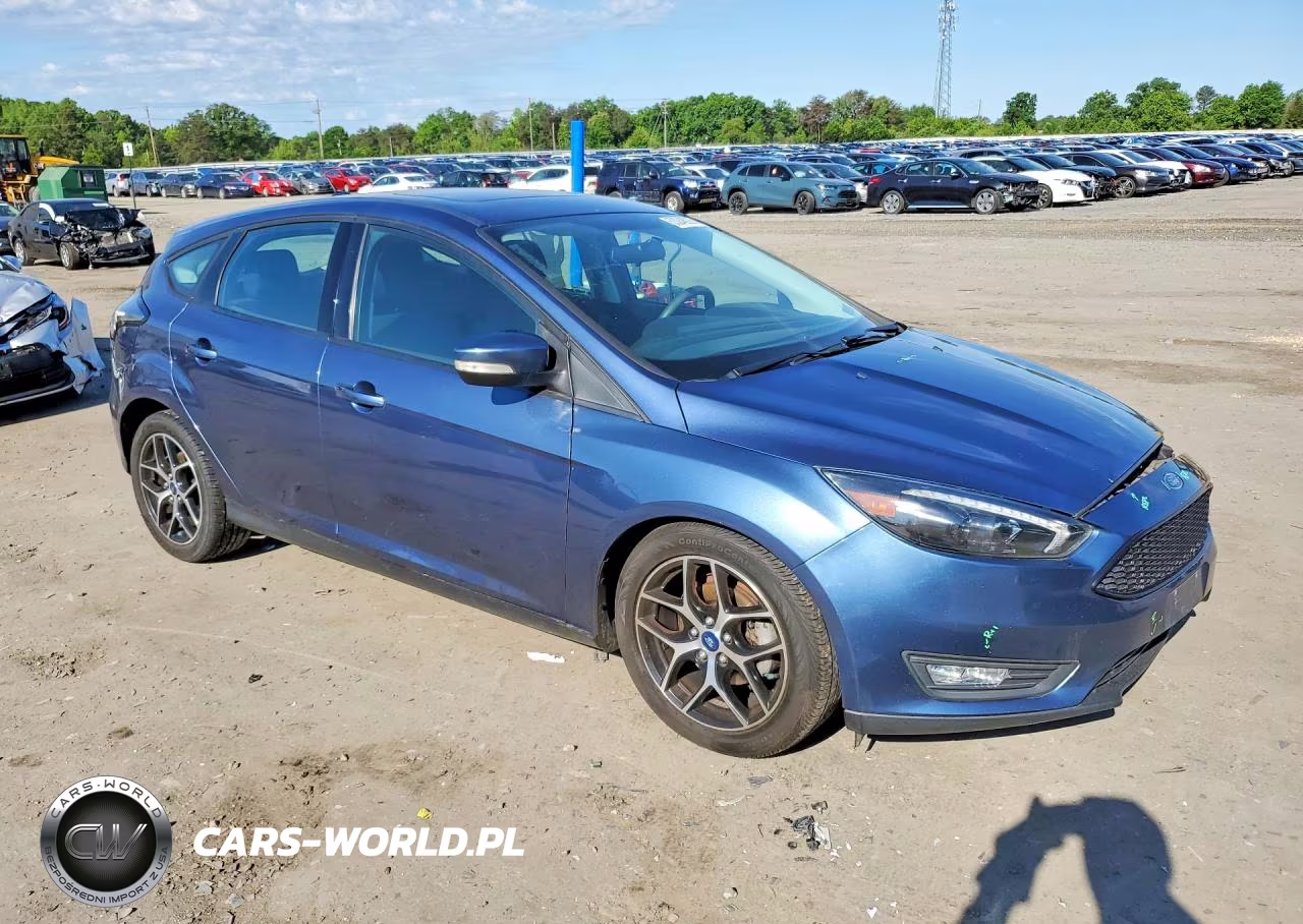2018 Ford Focus Sel VIN:1FADP3M29JL202271 - 4