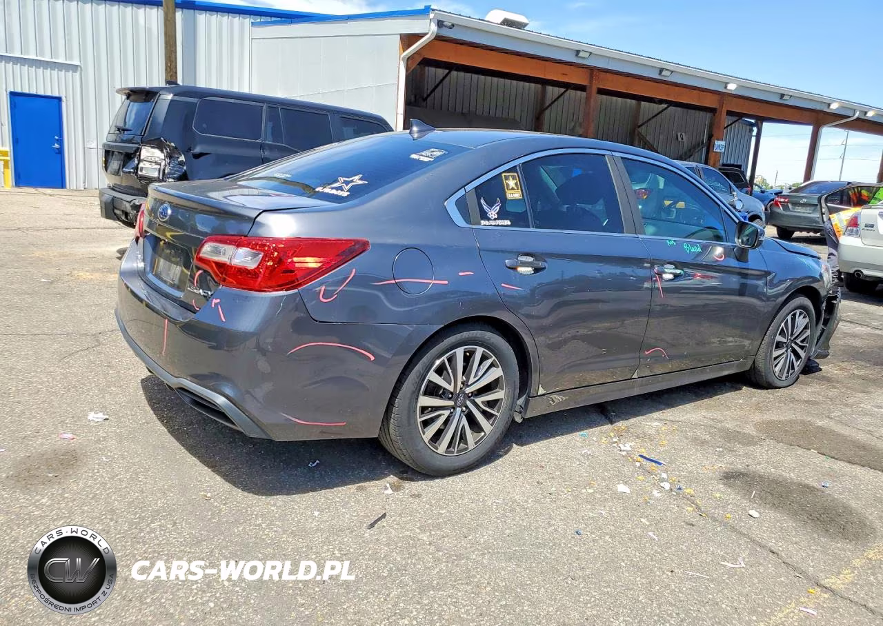 2019 Subaru Legacy 2.5I Premium VIN:4S3BNAF64K3018756 - 3