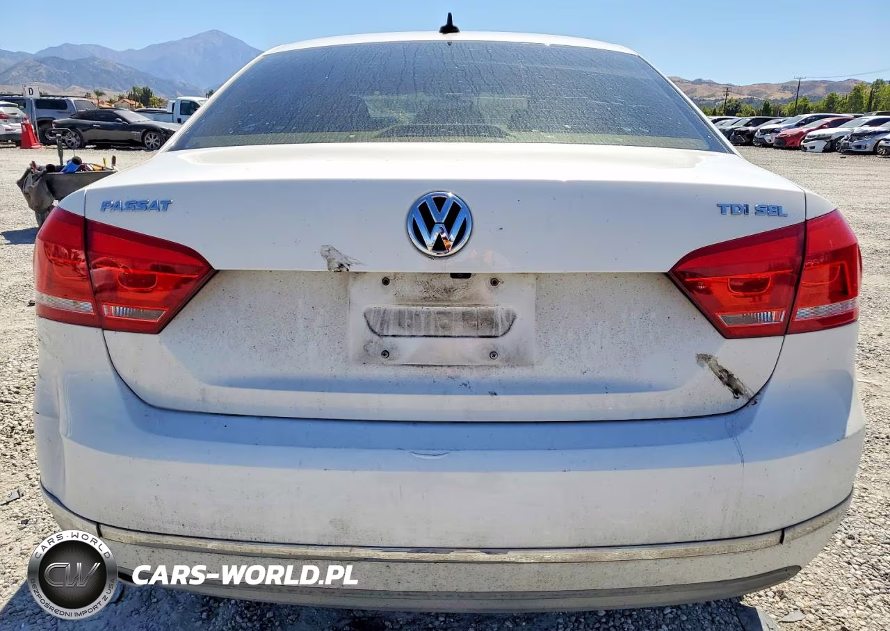 2015 Volkswagen Passat Sel VIN:1VWCV7A37FC003658 - 6