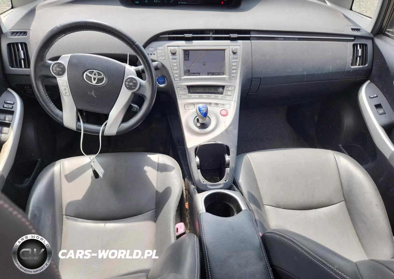 2012 Toyota Prius Four VIN:JTDKN3DU5C5536877 - 8
